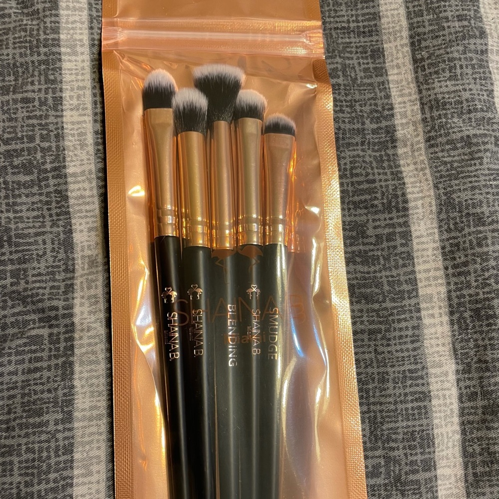 Shana B Miami Eyeshadow Brush Set